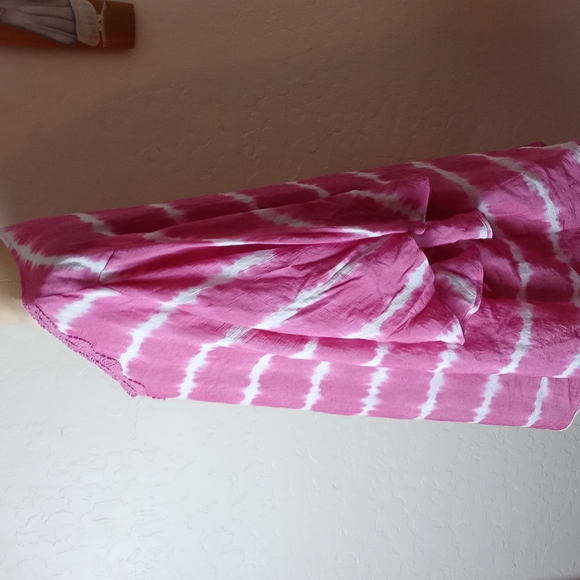 Catherines Tie Dye Poncho Style Plus Size Blouse - Picture 3 of 7